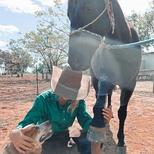 Meet your Posher, Ashlea